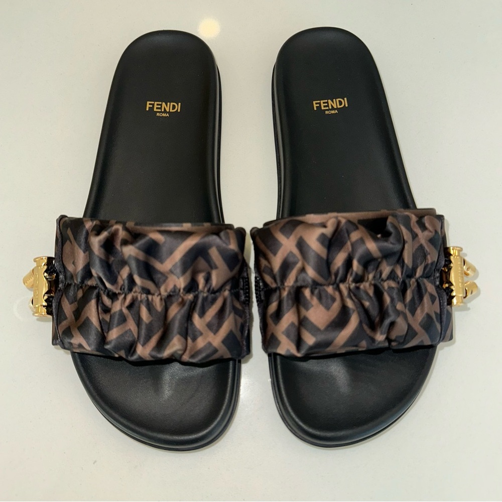 Fendi Slides